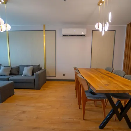 Apartmán Comfortable 2bedroom In